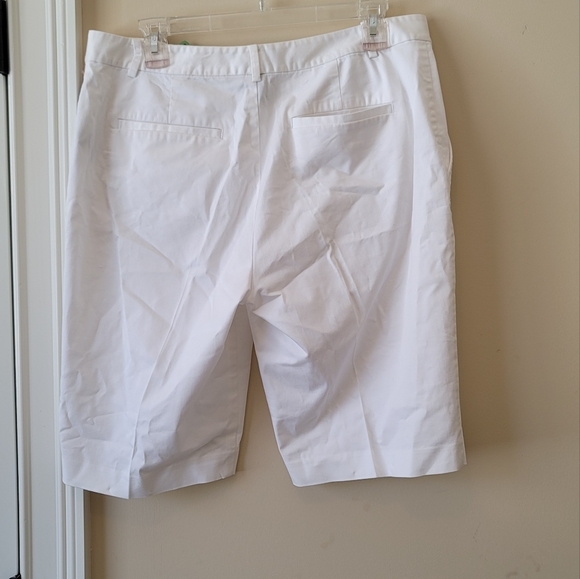 Ralph Lauren White Cotton Active Shorts Size 12 - Picture 2 of 7
